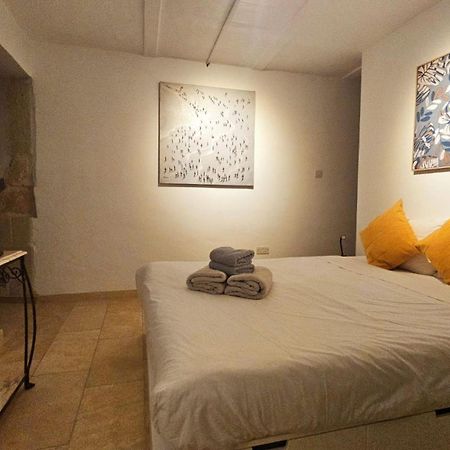 Gunlayer Maisonette Il-Furjana Exteriör bild