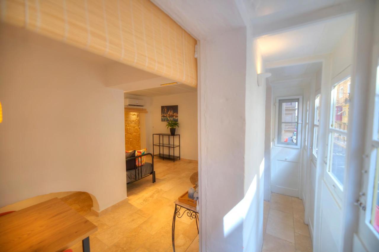 Gunlayer Maisonette Il-Furjana Exteriör bild