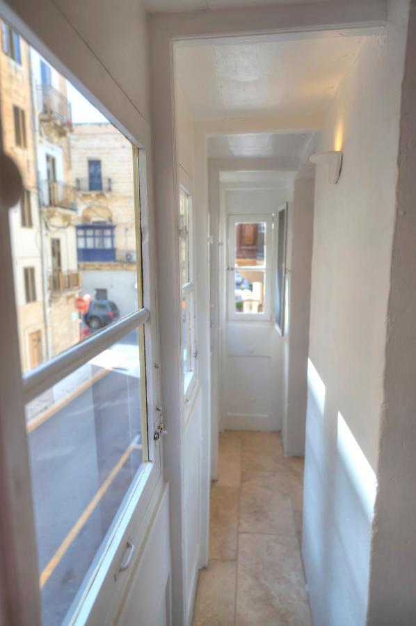 Gunlayer Maisonette Il-Furjana Exteriör bild