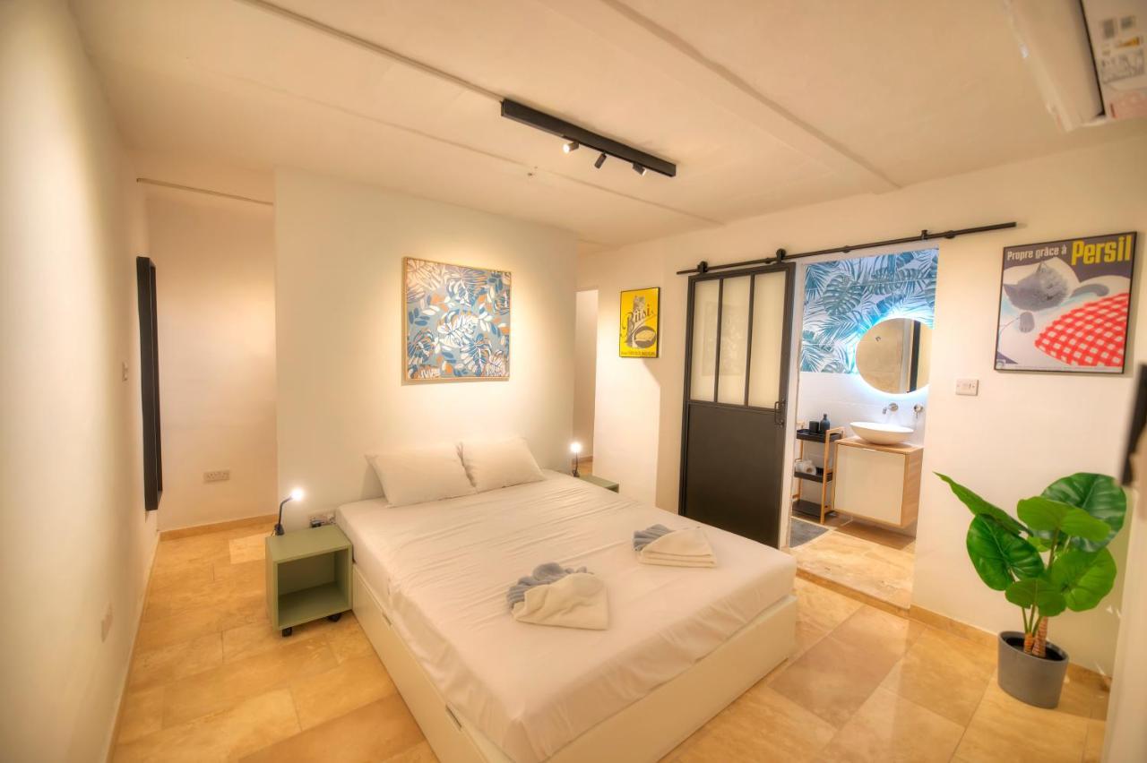 Gunlayer Maisonette Il-Furjana Exteriör bild