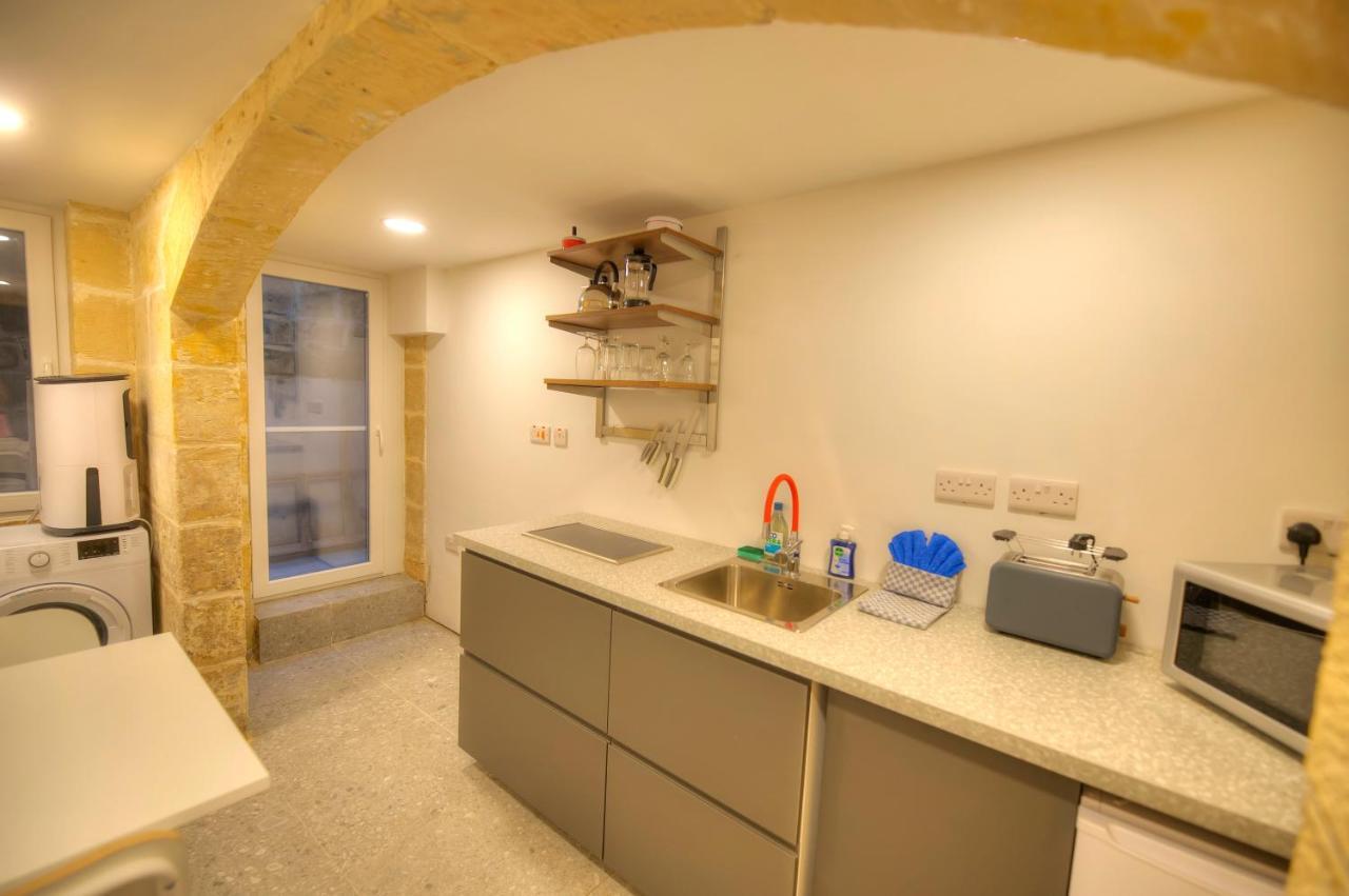 Gunlayer Maisonette Il-Furjana Exteriör bild
