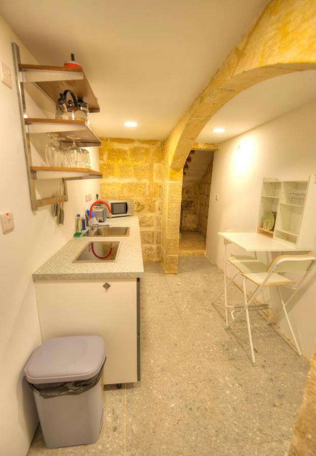 Gunlayer Maisonette Il-Furjana Exteriör bild