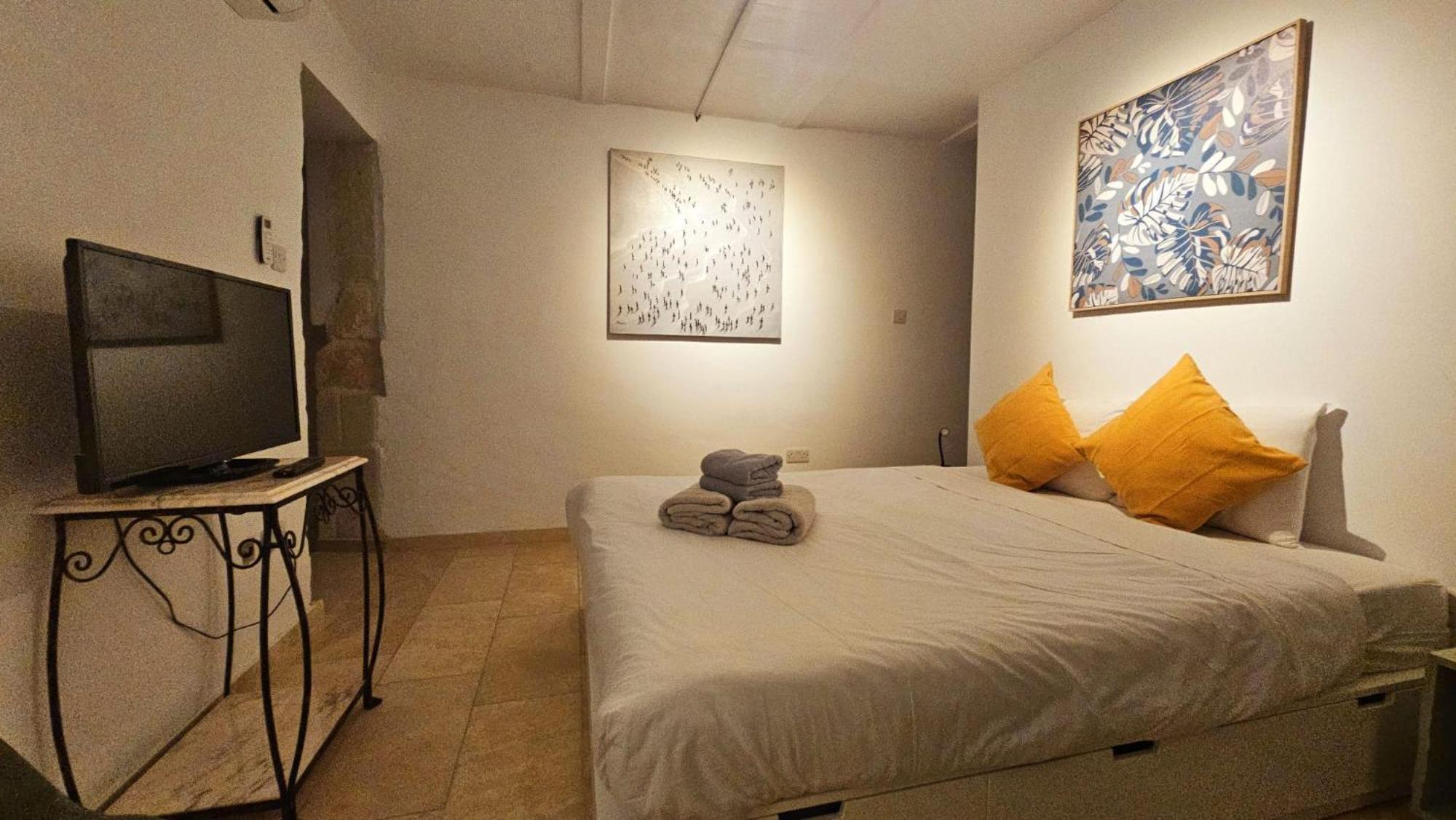 Gunlayer Maisonette Il-Furjana Exteriör bild