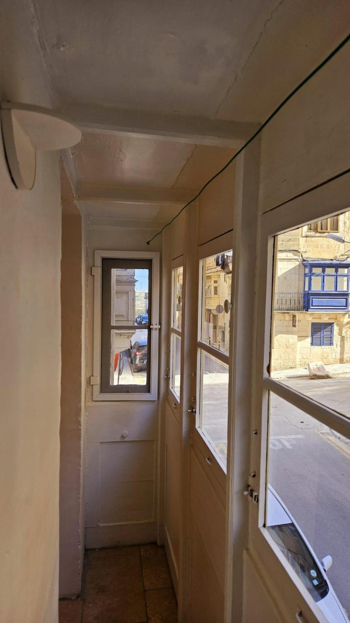 Gunlayer Maisonette Il-Furjana Exteriör bild