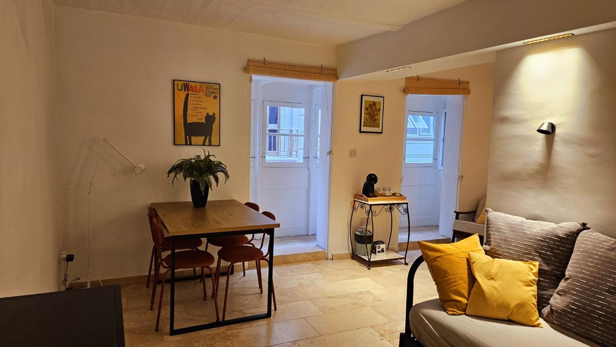 Gunlayer Maisonette Il-Furjana Exteriör bild